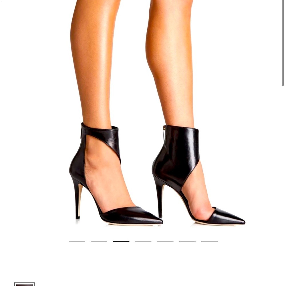 Tamara Mellon Belle shoes size 35.5 NEVER WORN